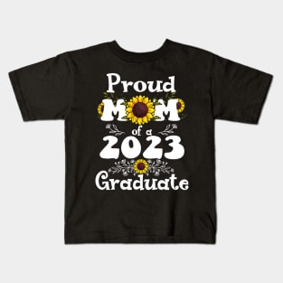 Proud Mom of a Class of 2023 Graduate Kids T-Shirt